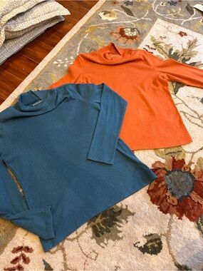 Pendleton Teal and Rust Turtleneck-Style Long Sleeve Sweaters Small and Medium